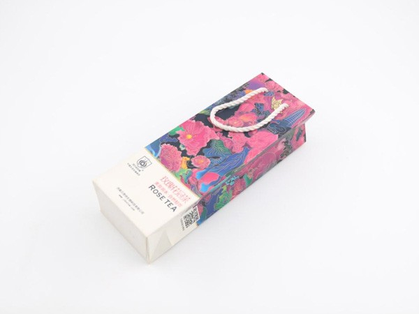 要想包裝禮品盒定做好，創(chuàng)意插畫少不了